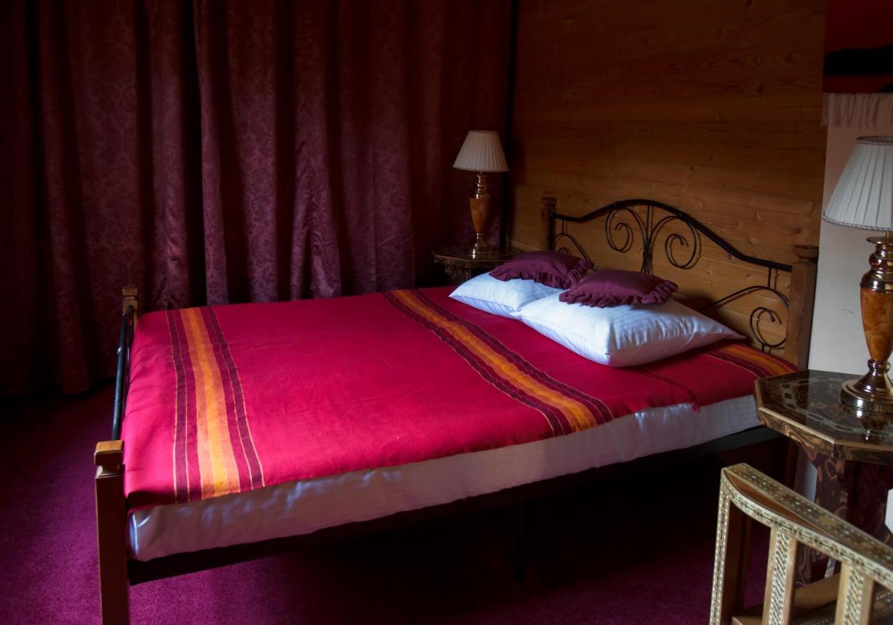 Raksi Mini-hôtel *