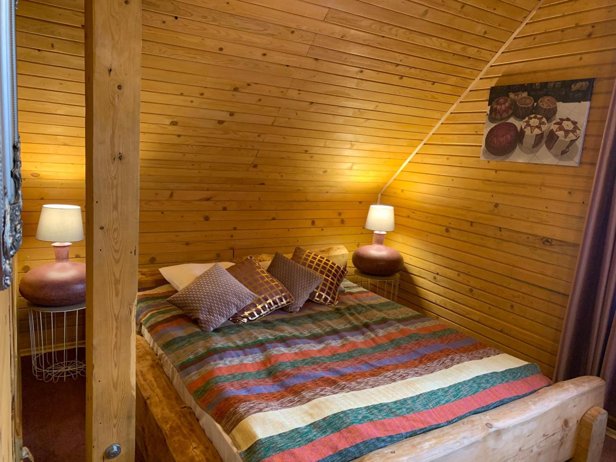 Raksi Mini-hôtel *