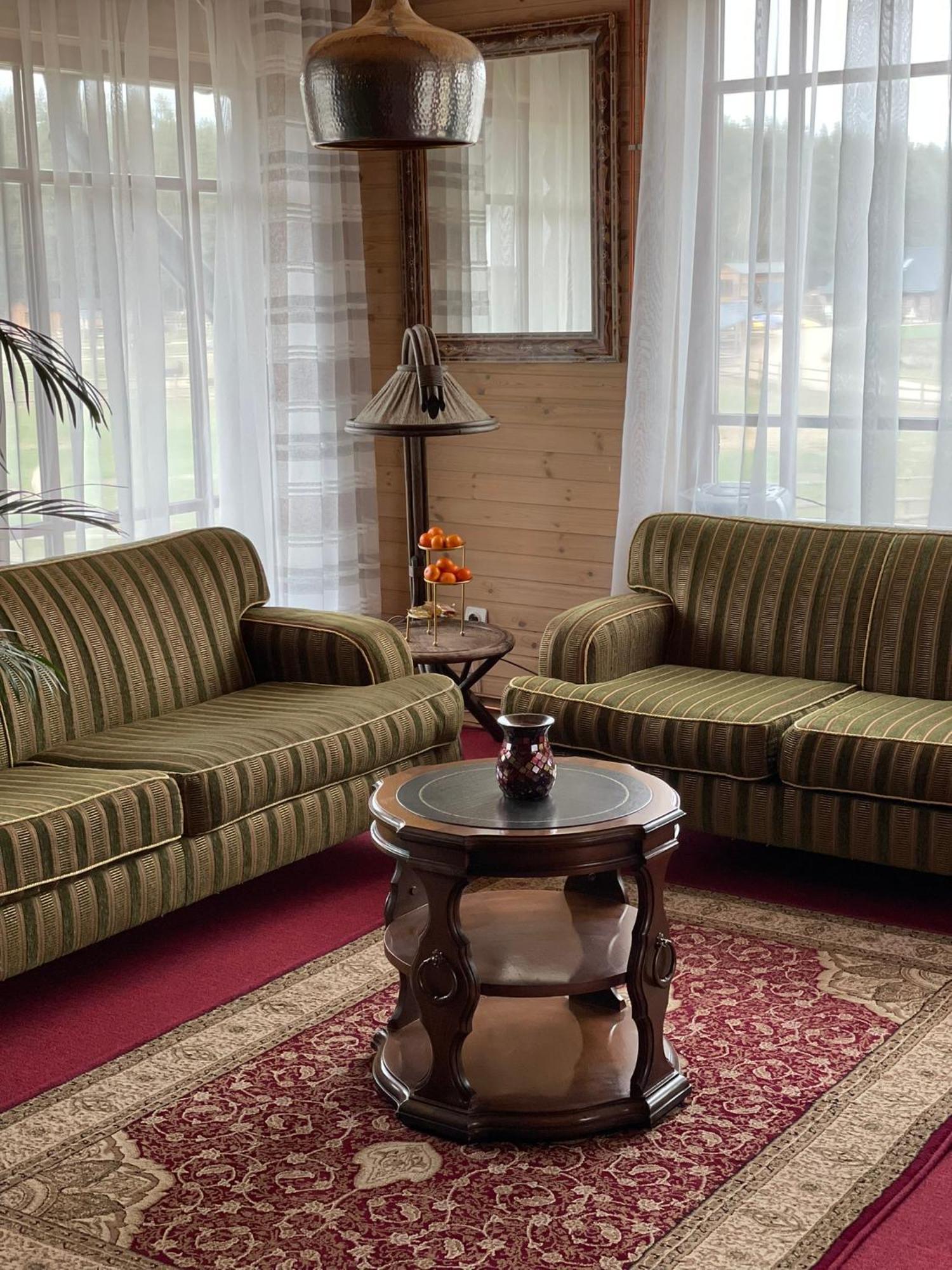 Raksi Mini-hôtel *