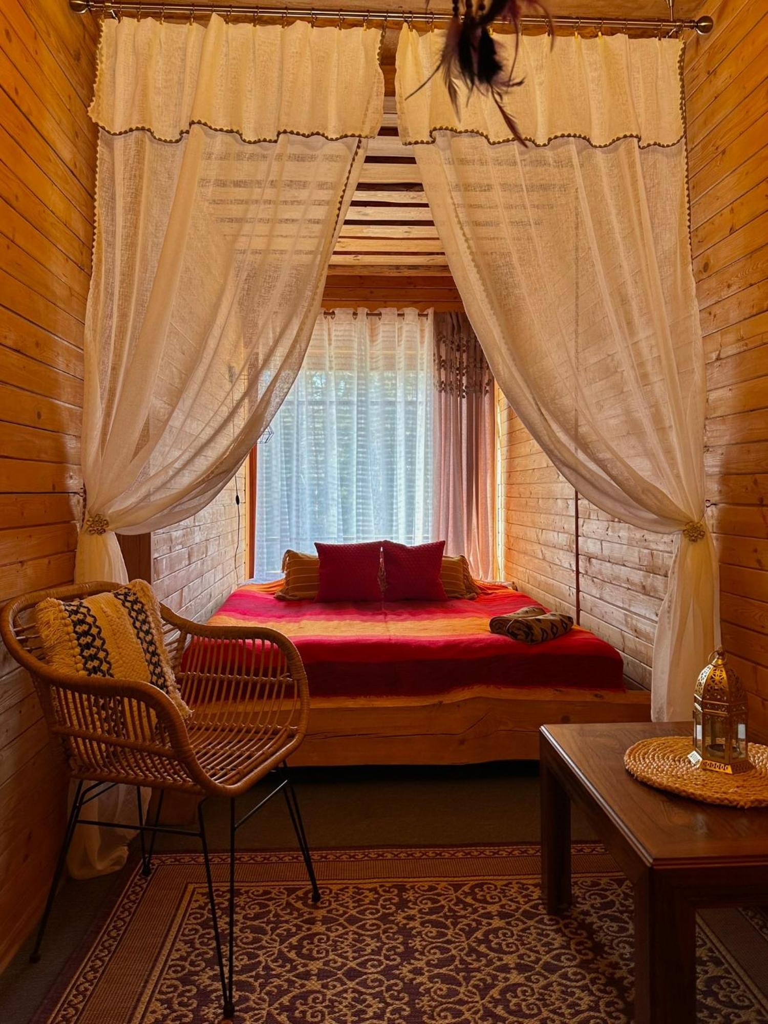 Raksi Mini-hôtel